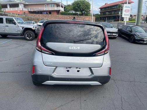 Steel Gray 2023 Kia Soul LX