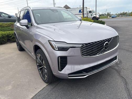 Aurora Silver 2026 Volvo XC90 Plus, B5 AWD Gas (mild hybrid), Gasoline, Bright, 7 Seats