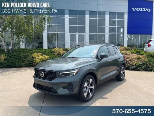 2026 Volvo XC40 B5 Plus