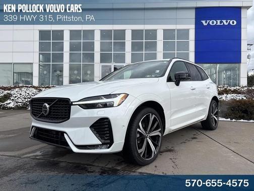 2024 Volvo XC60 B5 Ultimate Dark Theme