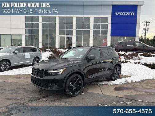 2026 Volvo XC40 B5 Ultra Black Edition