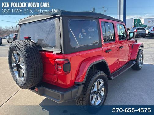 Firecracker Red Clearcoat 2022 Jeep Wrangler Unlimited Sahara