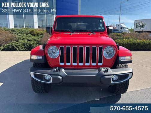 Firecracker Red Clearcoat 2022 Jeep Wrangler Unlimited Sahara