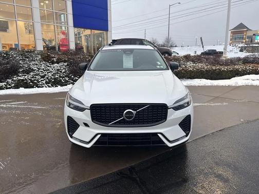 2025 Volvo XC60 B5 Core