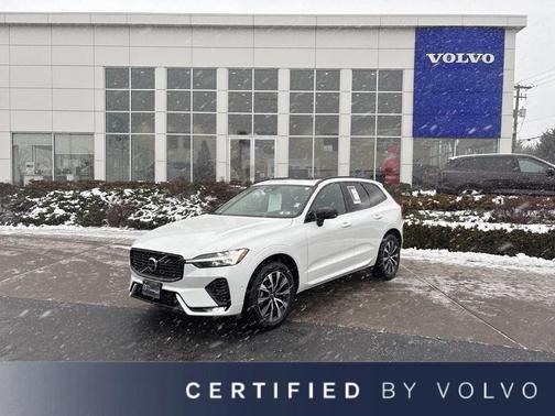 2025 Volvo XC60 B5 Plus
