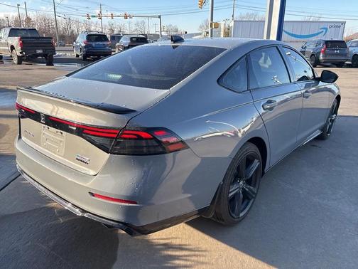 2025 Honda Accord Hybrid Sport-L