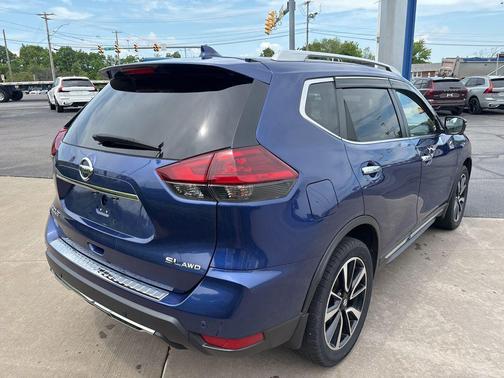 Caspian Blue Metallic 2019 Nissan Rogue SL