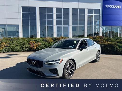 2025 Volvo S60 B5 Core
