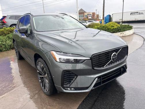 Forest Lake 2026 Volvo XC60 B5 Ultra