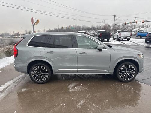 2026 Volvo XC90 Ultra, B6 AWD Gas (mild hybrid), Gasoline, Bright, 7 Seats