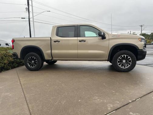 2022 Chevrolet Silverado 1500 ZR2