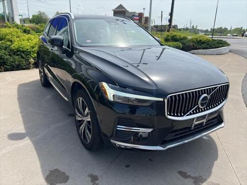 2023 Volvo XC60 B5 Plus Bright Theme