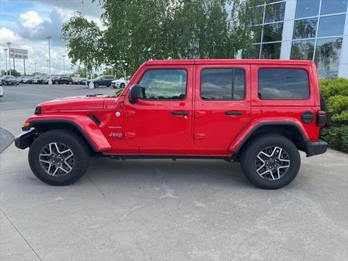 2024 Jeep Wrangler 4-Door Sahara 4x4