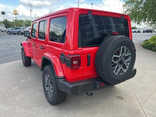 2024 Jeep Wrangler 4-Door Sahara 4x4