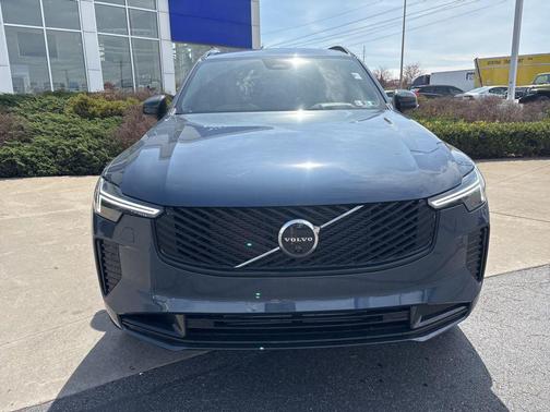 Denim Blue Metallic 2026 Volvo XC90 Plug-In Hybrid Ultra Dark Theme, T8 AWD, Electric/Gasoline, 7 Seats