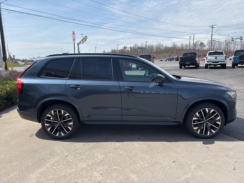 Denim Blue Metallic 2026 Volvo XC90 Plug-In Hybrid Ultra Dark Theme, T8 AWD, Electric/Gasoline, 7 Seats