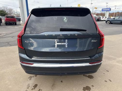 2026 Volvo XC90 B6 Plus 7-Seater