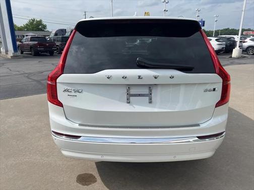 2023 Volvo XC90 B6 Ultimate 7-Seater