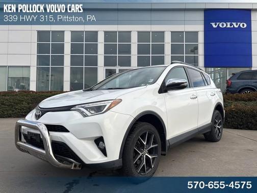 2017 Toyota RAV4 SE