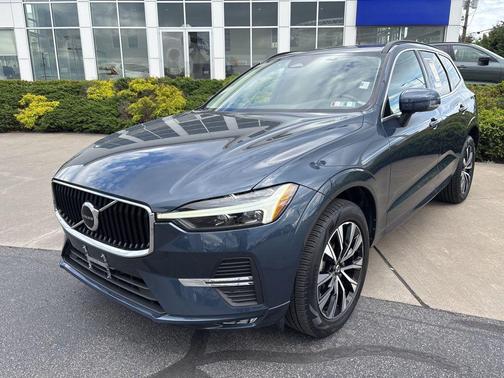 Denim Blue Metallic 2023 Volvo XC60 B5 Core
