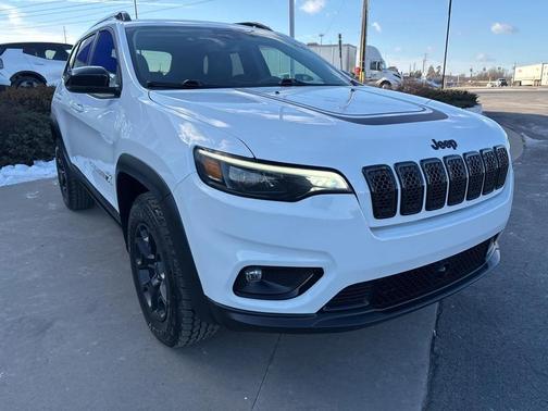 2022 Jeep Cherokee X 4x4