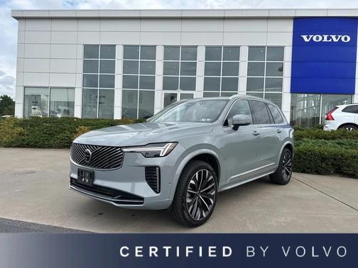 2025 Volvo XC90 B5 Plus 7-Seater