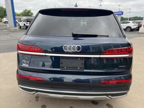 2024 Audi Q7 55 Premium Plus