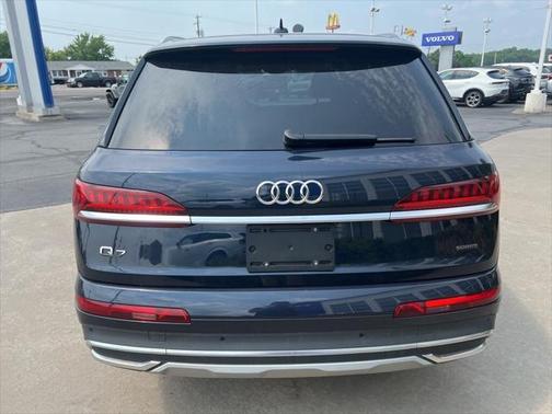 2024 Audi Q7 55 Premium Plus