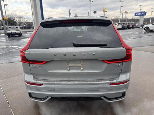 2026 Volvo XC60 Plug-In Hybrid Ultra, T8 AWD Electric/Gasoline, Dark