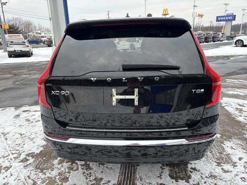 2026 Volvo XC90 Plug-In Hybrid Ultra, T8 AWD, Electric/Gasoline, Bright, 7 Seats