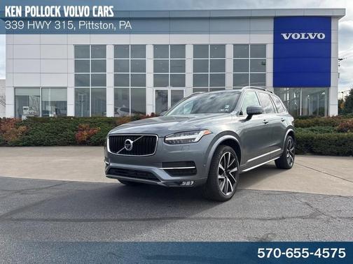 2019 Volvo XC90 T6 Momentum