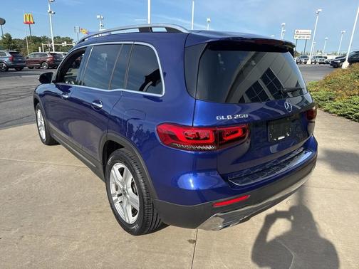 2021 Mercedes-Benz GLB 250 4MATIC