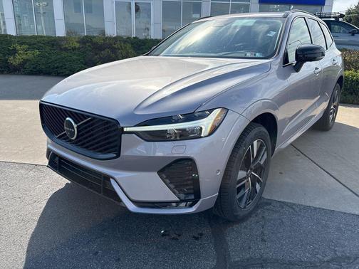 Aurora Silver 2026 Volvo XC60 B5 Plus