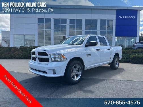 Bright White Clearcoat 2018 RAM 1500 Express