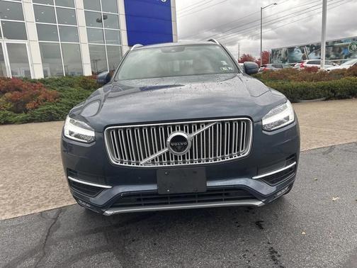 2019 Volvo XC90 T6 Inscription