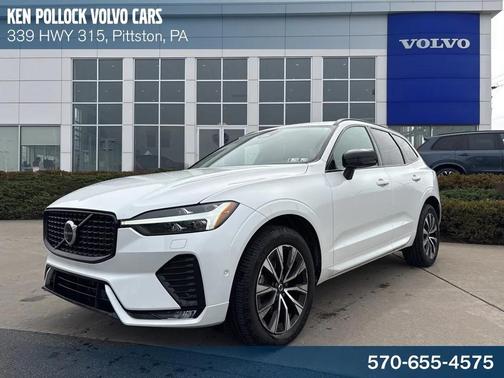 2023 Volvo XC60 B5 Plus Dark Theme