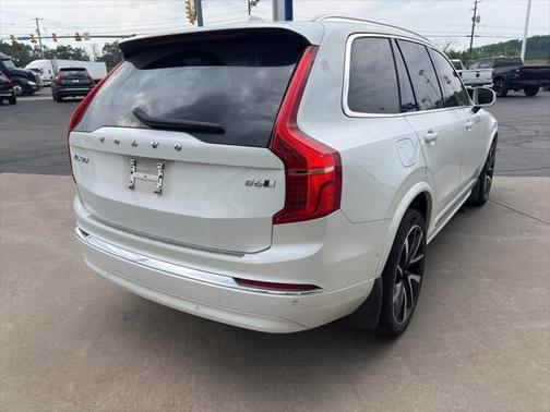 2023 Volvo XC90 B6 Plus 6-Seater