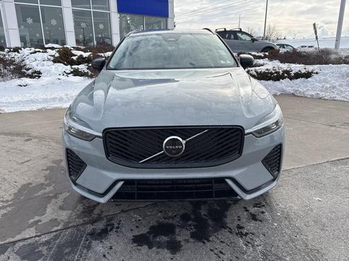 2026 Volvo XC60 B5 Ultra