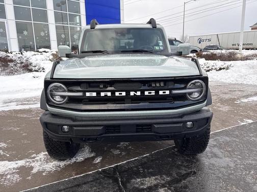 2023 Ford Bronco Outer Banks
