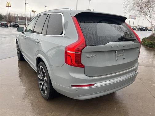 2024 Volvo XC90 B6 Plus Bright Theme 7-Seater
