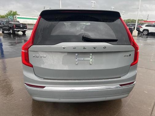 2024 Volvo XC90 B6 Plus Bright Theme 7-Seater