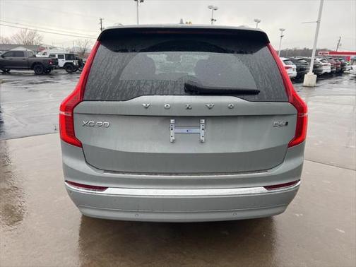 2024 Volvo XC90 B6 Plus Bright Theme 7-Seater