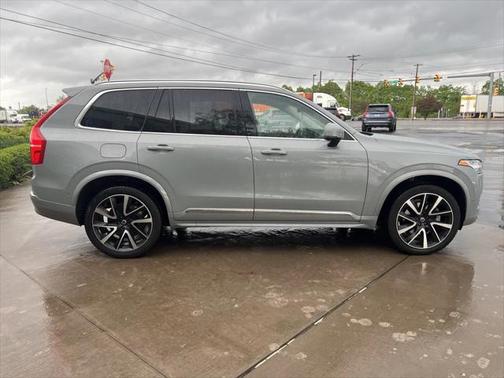 2024 Volvo XC90 B6 Plus Bright Theme 7-Seater