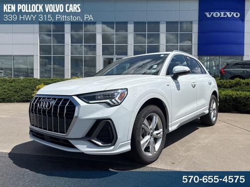 Glacier White Metallic 2024 Audi Q3 45 S line Premium Plus