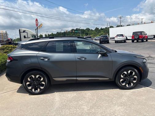 Shadow Matte Gray 2024 Kia Sportage Plug-In Hybrid X-Line