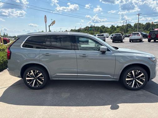 Vapour Grey Metallic 2026 Volvo XC90 Core, B5 AWD Gas (mild hybrid), Gasoline, Bright, 7 Seats