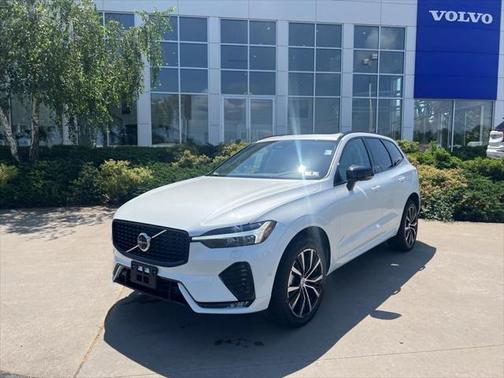 2025 Volvo XC60 B5 Plus