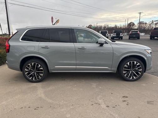 2026 Volvo XC90 B6 Ultra 7-Seater