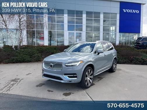 2025 Volvo XC90 B6 Ultra