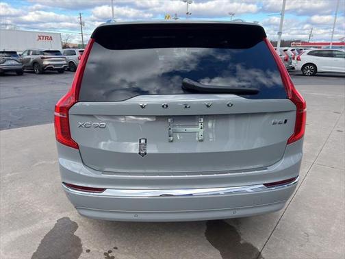 2025 Volvo XC90 B6 Ultra